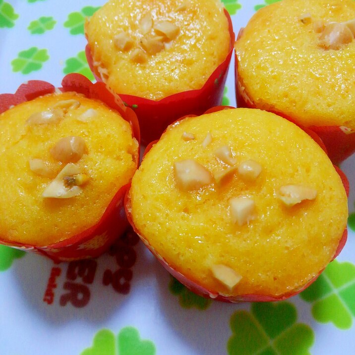 練乳入りプチカップケーキ レシピ 作り方 By びいまま 楽天レシピ 練乳入りプチカップケーキ レシピ 作り方 By びいまま 楽天レシピ